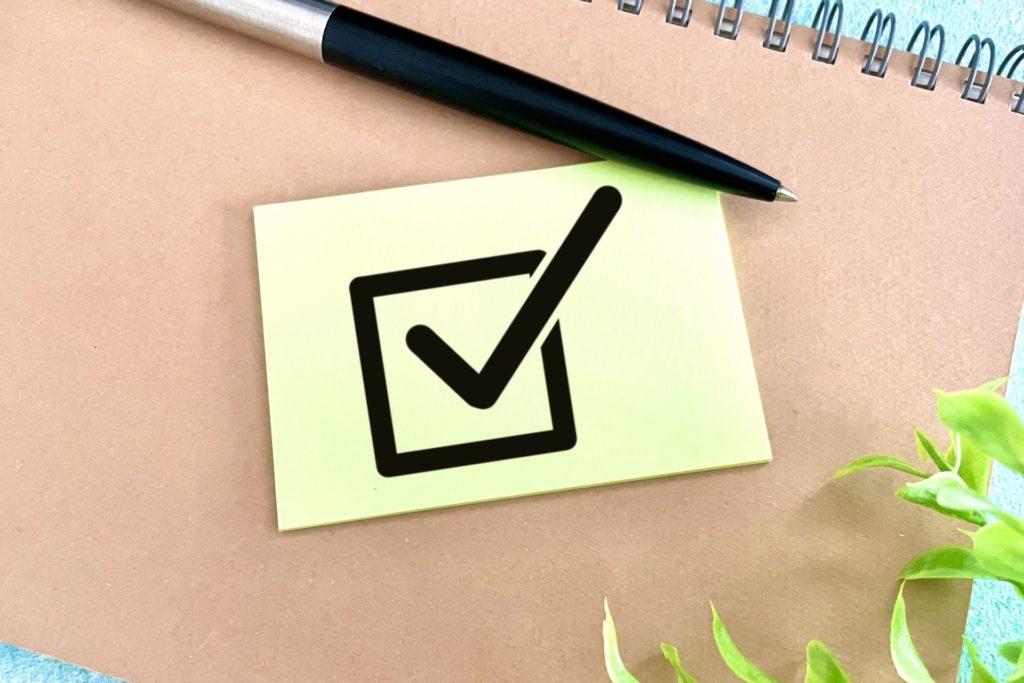 出品者情報を確認する